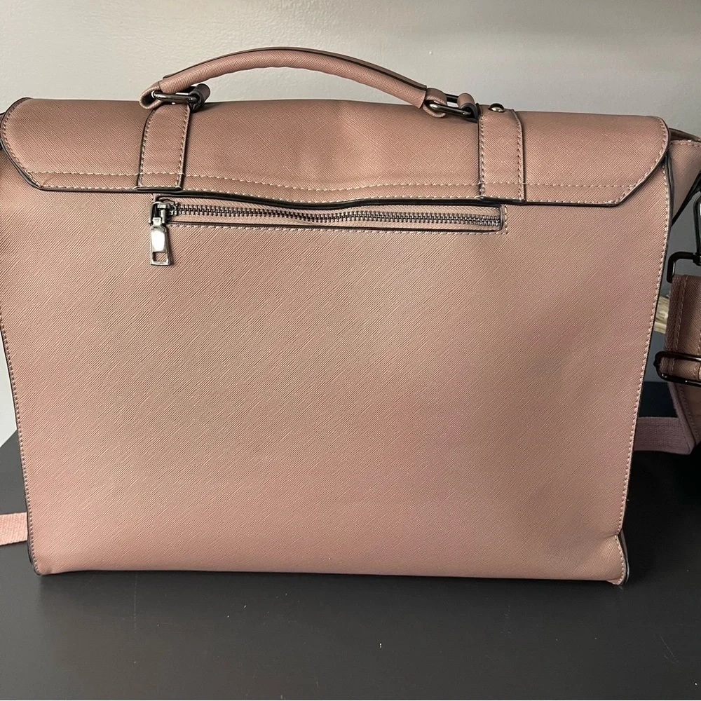 Easegave Blush Pink Leather Satchel